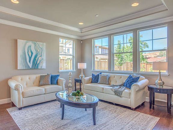 2nd image of 6439 Ramblewood Dr