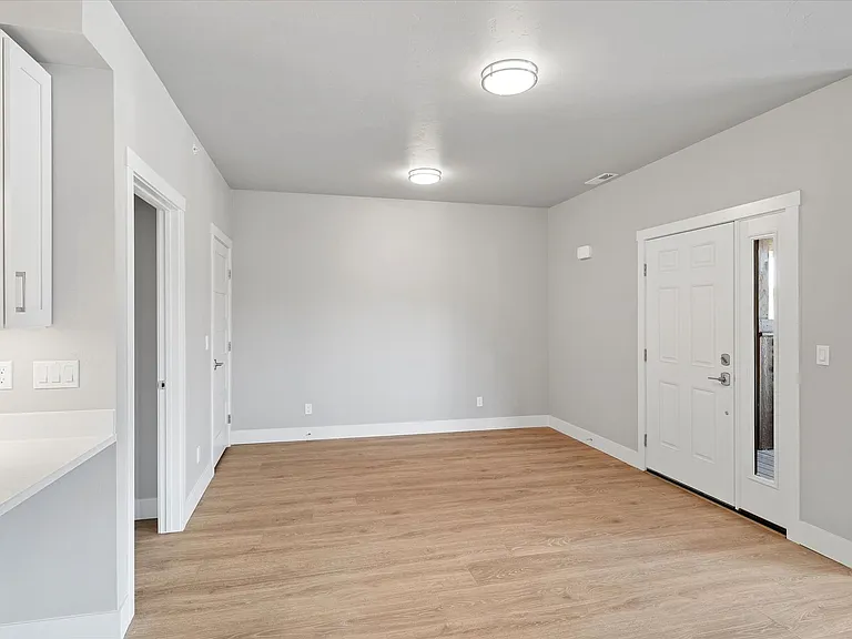6201 Shiloh Ave #B — Photo 10