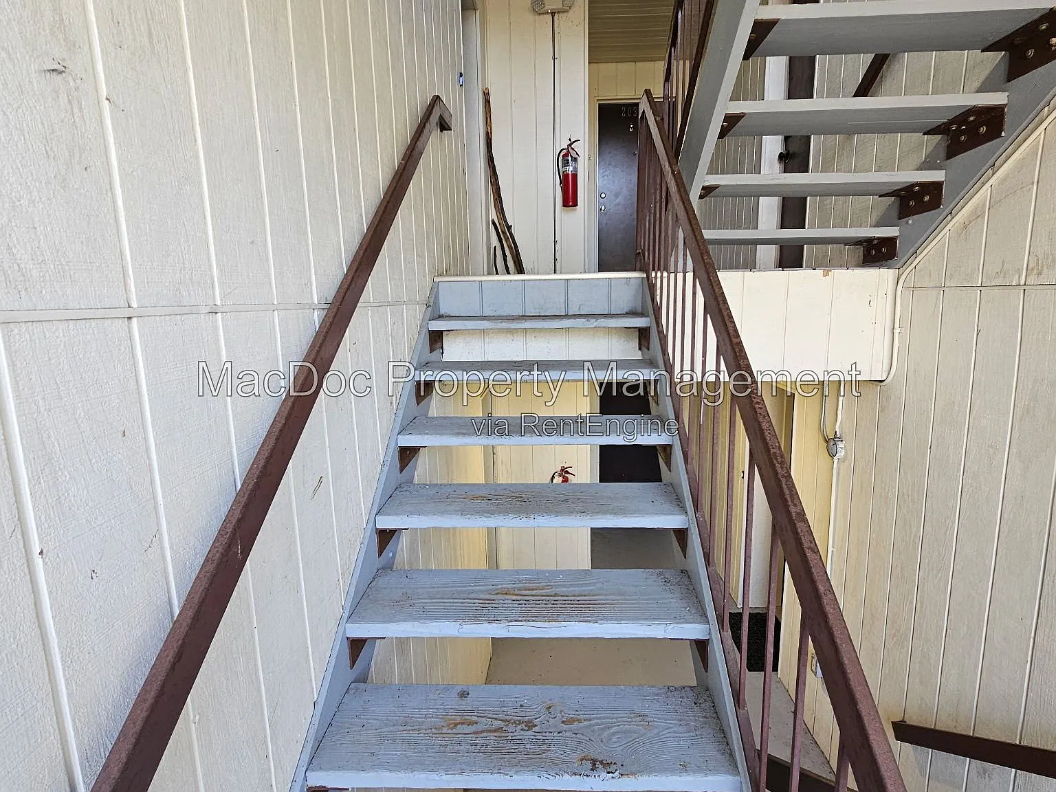 2 bed, 1.0 bath, 790 sqft, $1,745 — Photo 3