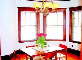 55 Lothrop St, Newtonville, MA 02460