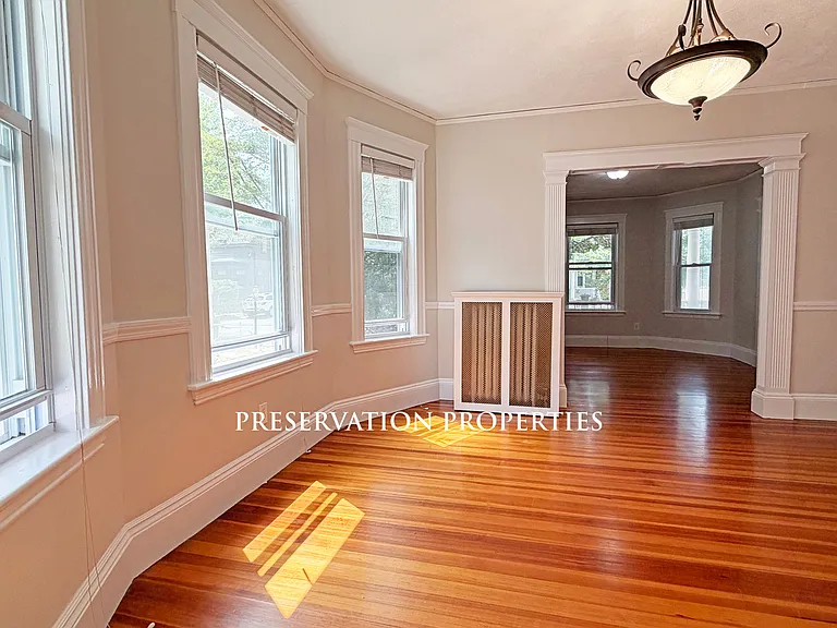17 Falmouth St #1 — Photo 6