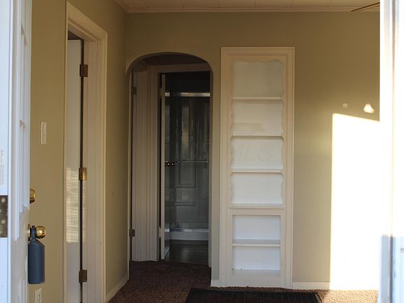 3rd image of 3684 Park St