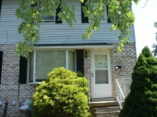 277 Church St, Glen Rock, PA 17327