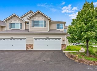410 S Jade Ln, Round Lake, IL 60073