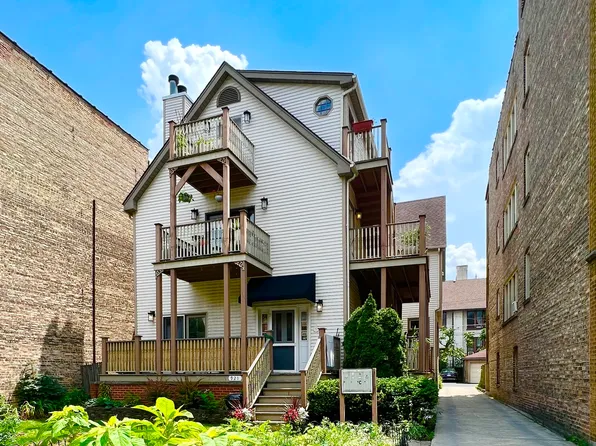 921 Ontario St APT D, Oak Park, IL 60302