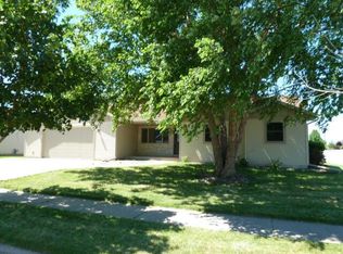 1204 S Cherry Ln, Holmen, WI 54636