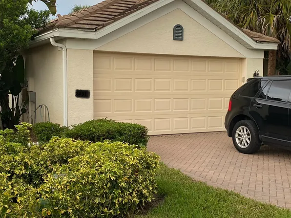 2491 Woodbourne Pl, Cape Coral, FL 33991