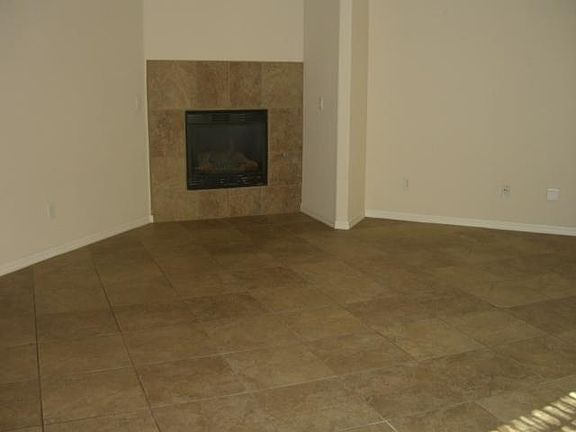 5th image of 339 Hollins Hall St