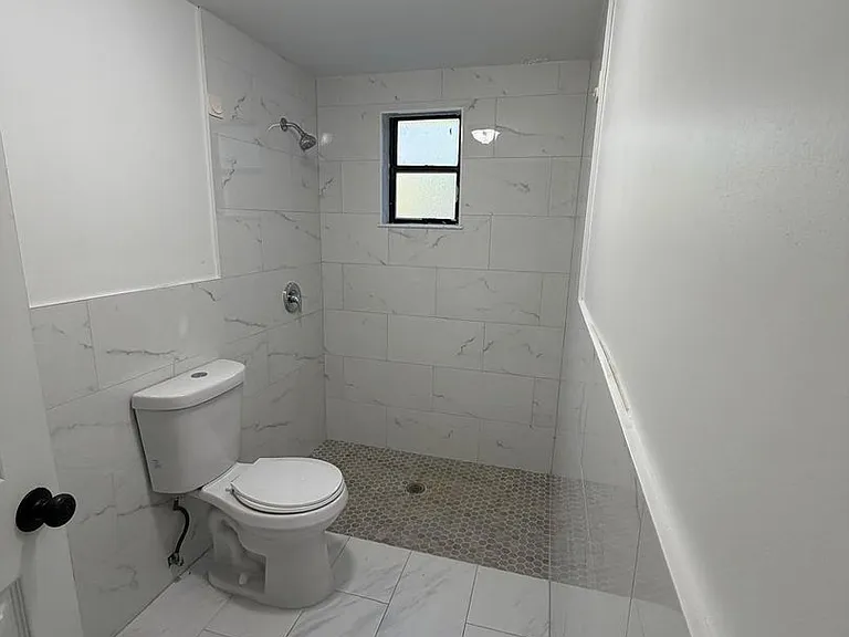 1220 East 142nd Avenue — Photo 12
