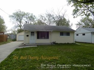 6007 SW 15th St, Des Moines, IA 50315