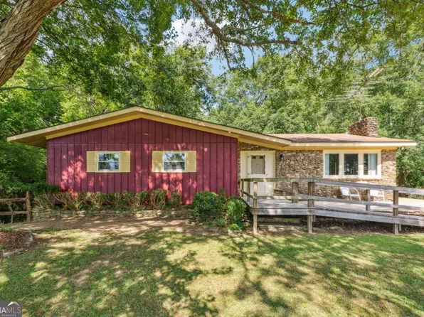 1200 Moores Grove Rd, Winterville, GA 30683