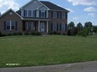 2427 Ellsworth Dr, Clarksville, TN 37043