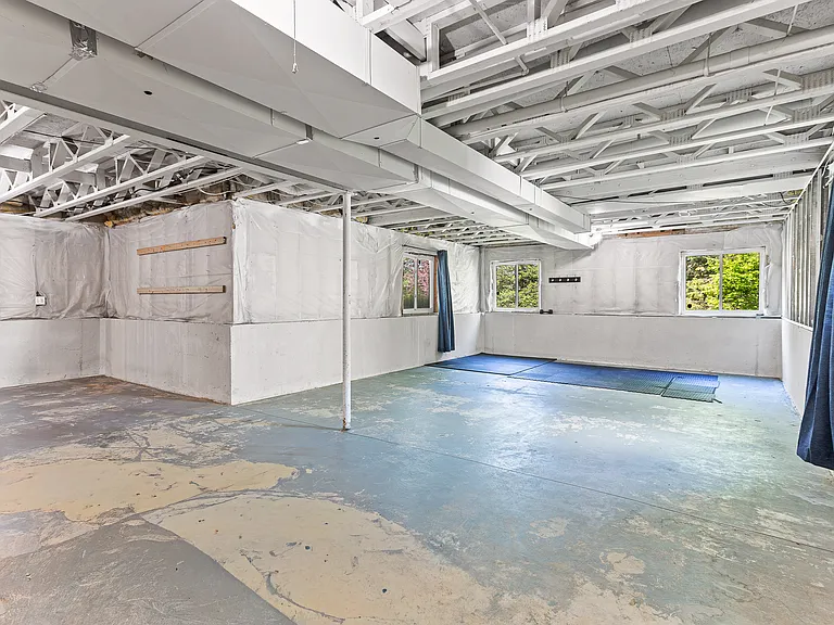 1484 Chapleau Dr — Photo 43