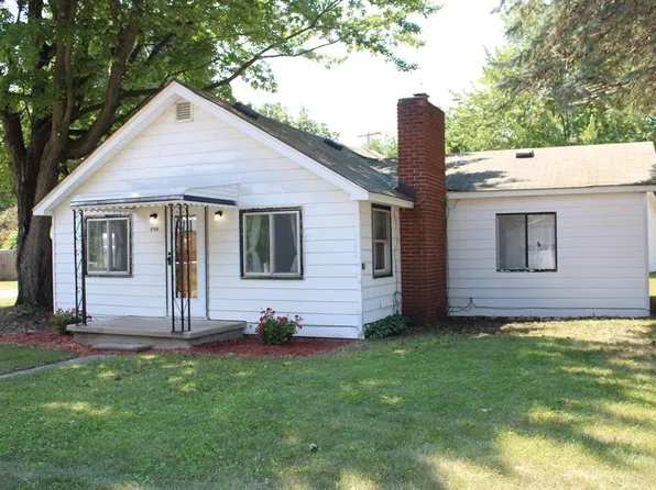 490 S Lake St, Harrison, MI 48625