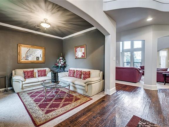 4th image of 1504 Sandstone Dr