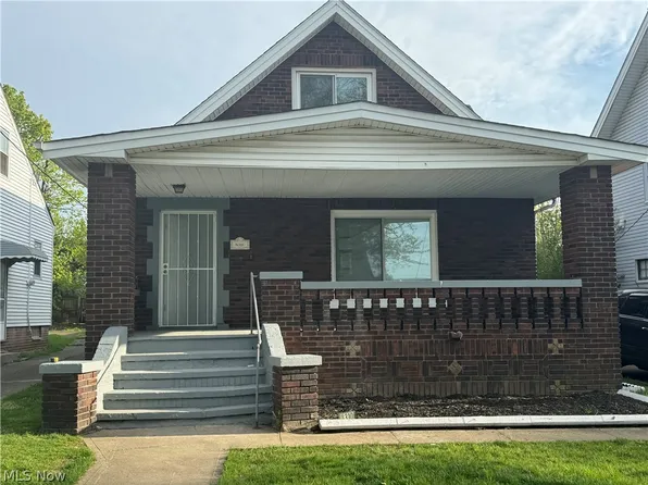 8310 Vineyard Ave, Cleveland, OH 44105