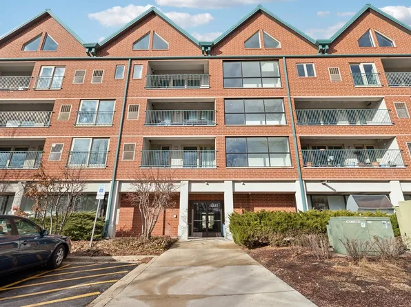 1111 Burlington Ave Unit 316, Lisle, IL 60532