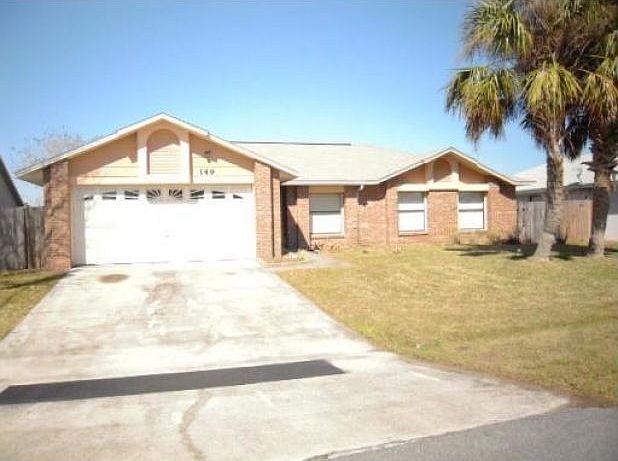 1st image of 149 Barrington Dr