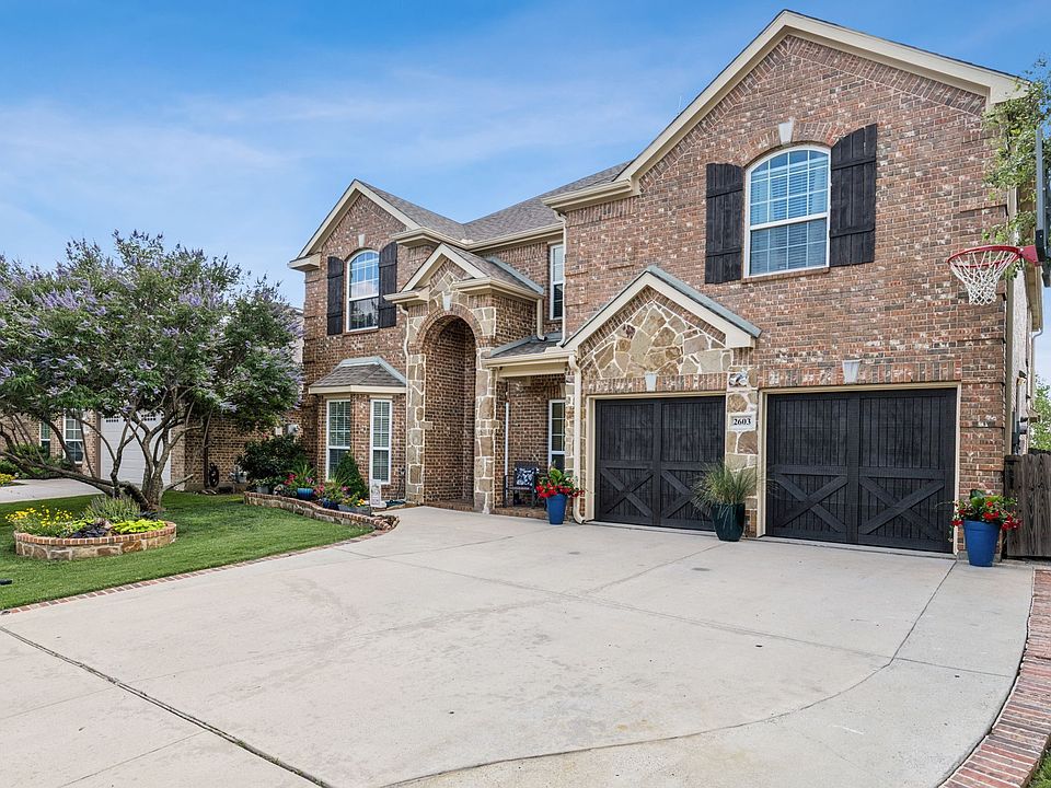 1st image of 2603 Appaloosa Ln