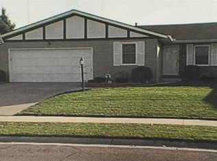 1918 E Farnsworth Dr #A, South Bend, IN 46614