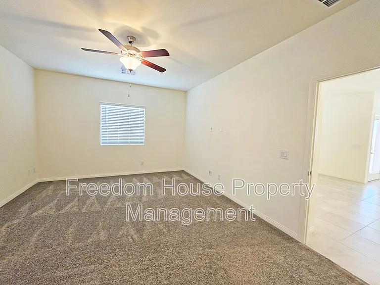 56 Pioneer Range Ave — Photo 42