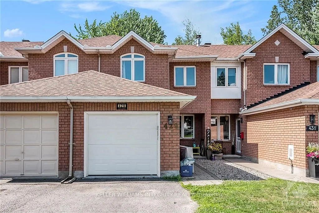 3 bed, $2,995 — Photo 1