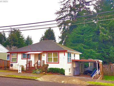 1453 Juniper Ave, Coos Bay, OR, 97420