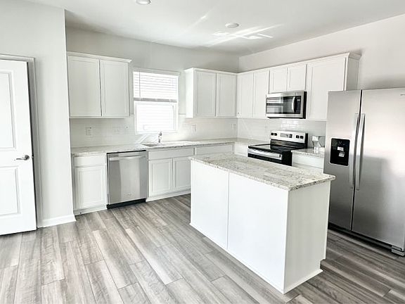 Bright Open Kitchen.