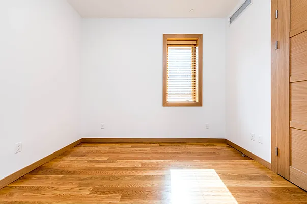 Rented by Nooklyn NYC LLC | media 51