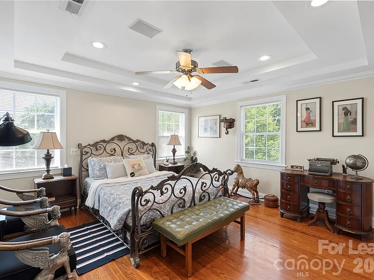 703 S Summit Ave #2 — Photo 19