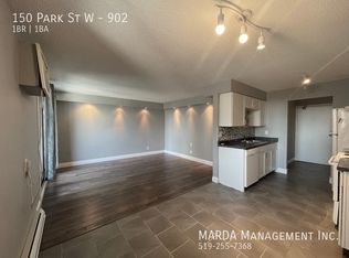 150 Park St W #902, Windsor, ON