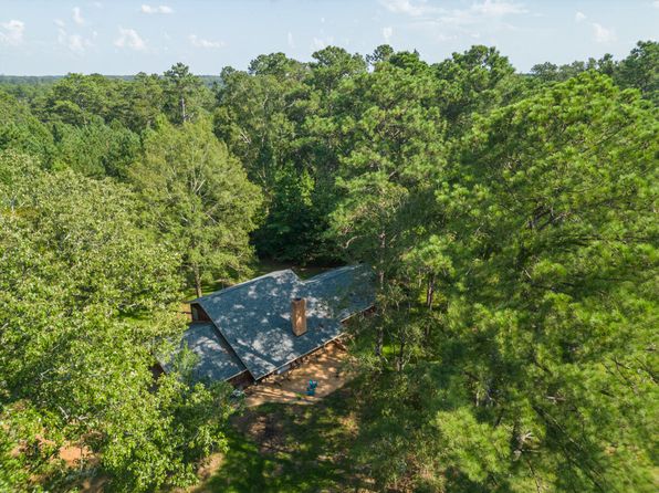 S Montgomery St, Starkville, MS 39759