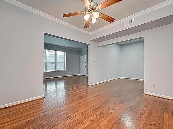 1 bed, 1.5 bath, $1,300 — Photo 1