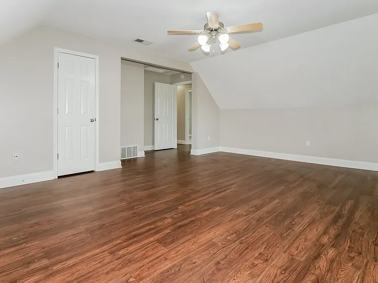 145 Penny Ln — Photo 15