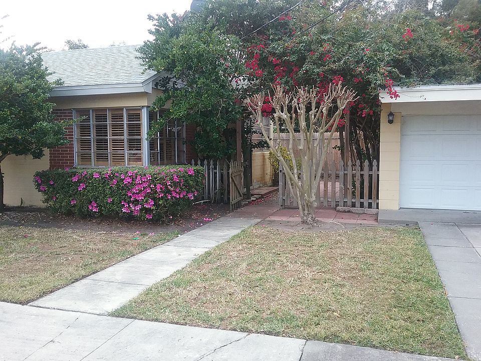 1st image of 430 N Hyer Ave