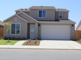 3319 Golden Trails Ln, Shafter, CA 93263