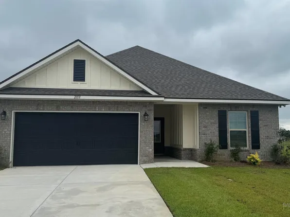 21131 Explorer Dr, Robertsdale, AL 36567