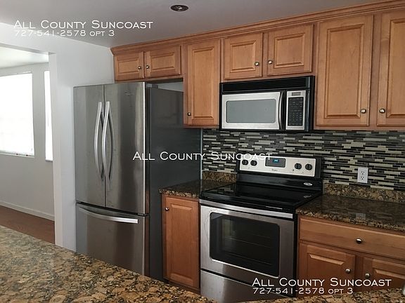 3rd image of 4900 68th Ct N