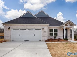 21184 Lamb Ave, Athens, AL 35613