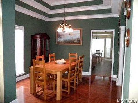 5th image of 1301 Hallwood Ln