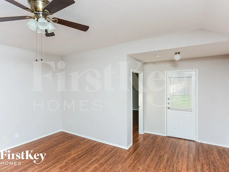 1221 Koto Wood Dr — Photo 3