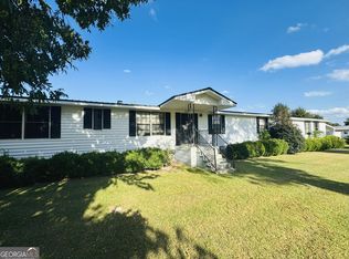 391 S Brown Ave, Sycamore, GA 31790