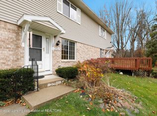 3936 Hunters Ridge Dr APT 3, Lansing, MI 48911