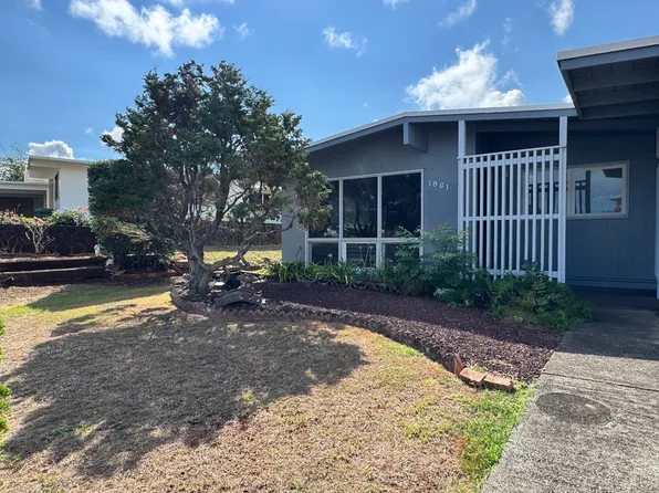 1961 Hoomalolo St, Pearl City, HI 96782