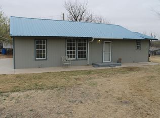 230 E Willow Creek Dr, Amarillo, TX 79108