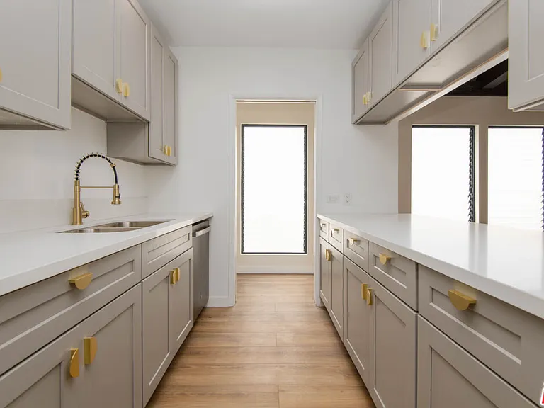 2819 Pacific View Trl — Photo 9