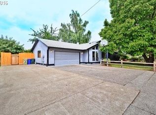 463 S 8th Ave, Cornelius, OR 97113