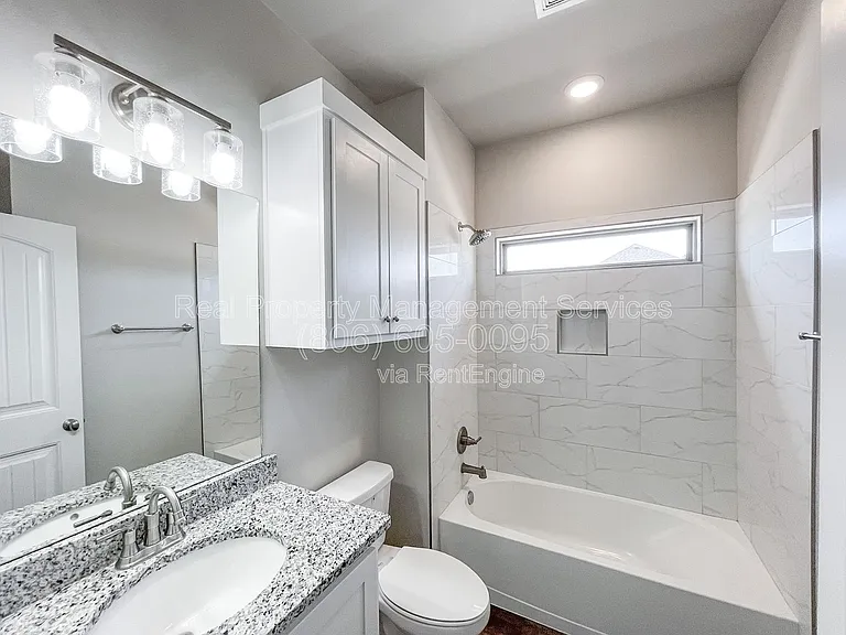 6926 17th St — Photo 9