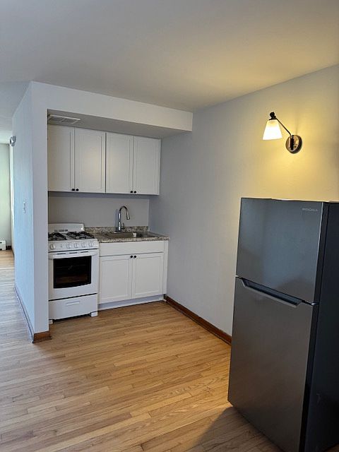 1st image of 2449 W 119th St #9