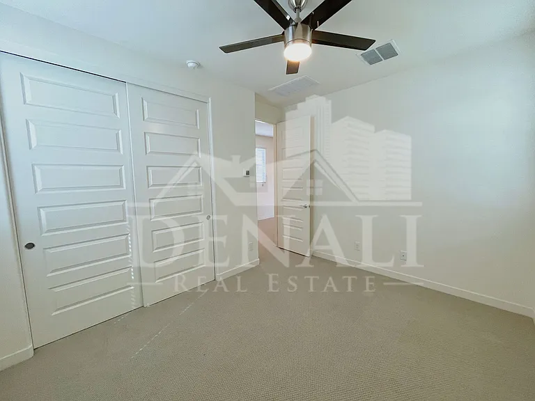 17155 N 9th Pl — Photo 25